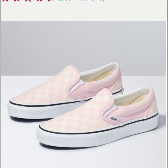 vans pink checkered slip on